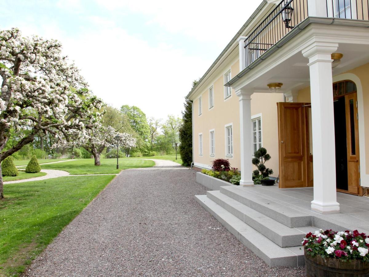 Soedertuna Slott Gnesta Exterior photo